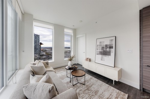 1307-3438 Sawmill Crescent, Vancouver, BC 