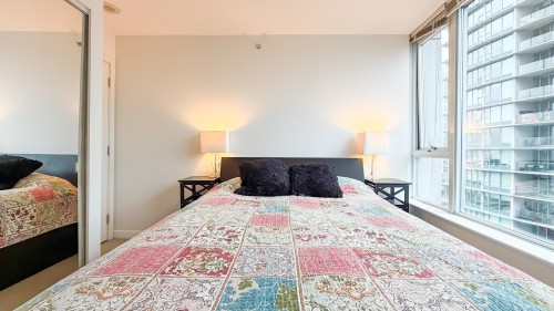 1606-688 Abbott Street, Vancouver, BC 