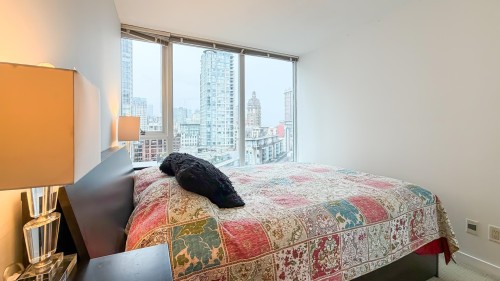 1606-688 Abbott Street, Vancouver, BC 