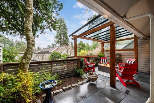 25-4957 Marine Drive, West Vancouver, BC 