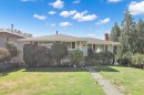 203 26Th Street E, North Vancouver, BC 