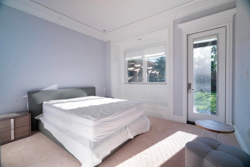 9591 Bates Road, Richmond, BC 