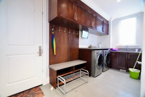 9591 Bates Road, Richmond, BC 