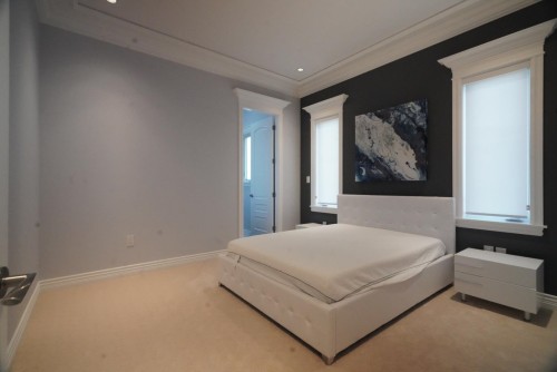 9591 Bates Road, Richmond, BC 