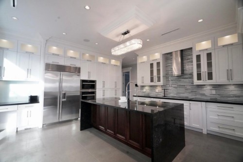 9591 Bates Road, Richmond, BC 