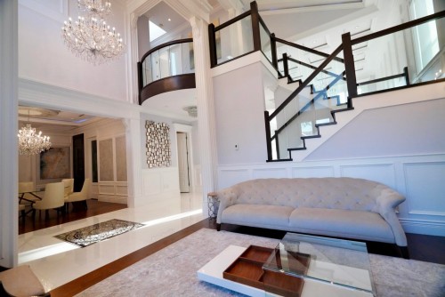 9591 Bates Road, Richmond, BC 