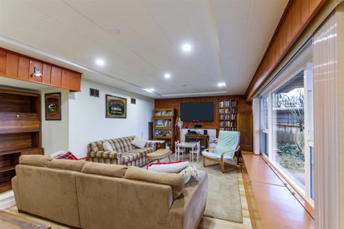 548 Amess Street, New Westminster, BC 