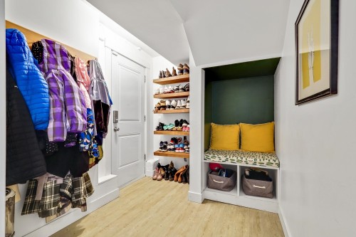 1340 Lorilawn Court, Burnaby, BC 