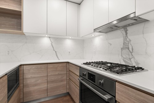 1904-585 Austin Avenue, Coquitlam, BC 