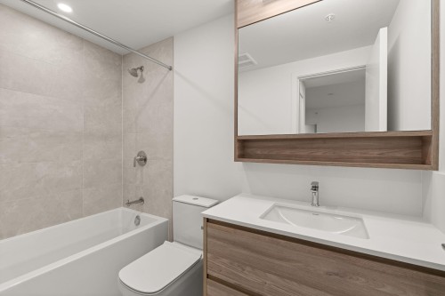 1904-585 Austin Avenue, Coquitlam, BC 