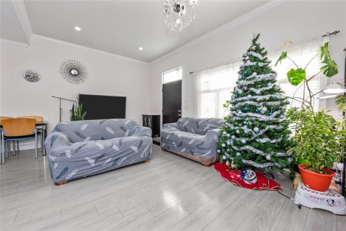 5461 Manor Street, Burnaby, BC 