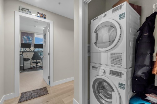 702-8725 University Crescent, Burnaby, BC 