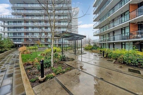 702-8725 University Crescent, Burnaby, BC 