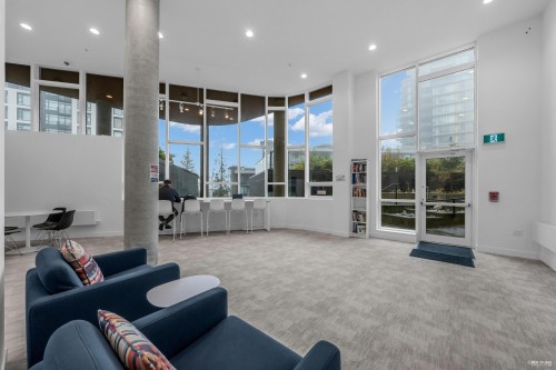 702-8725 University Crescent, Burnaby, BC 