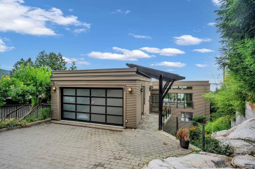 3570 Creery Avenue, West Vancouver, BC 