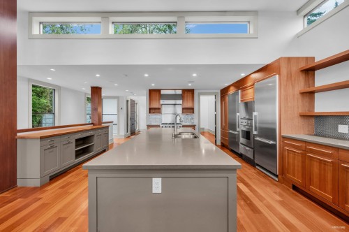 3570 Creery Avenue, West Vancouver, BC 