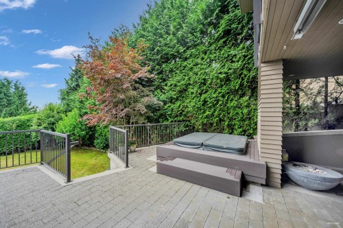 3570 Creery Avenue, West Vancouver, BC 