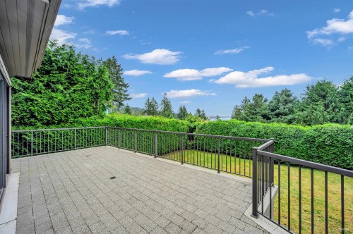 3570 Creery Avenue, West Vancouver, BC 