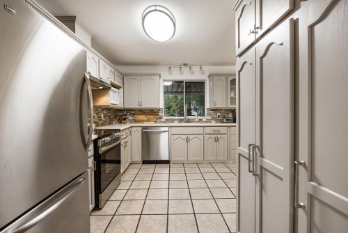 21387 123Rd Avenue, Maple Ridge, BC 