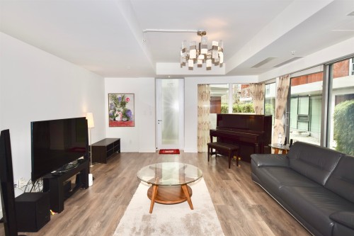 759 41St Avenue W, Vancouver, BC 