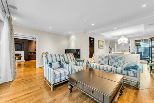 4358 Erwin Drive, West Vancouver, BC 