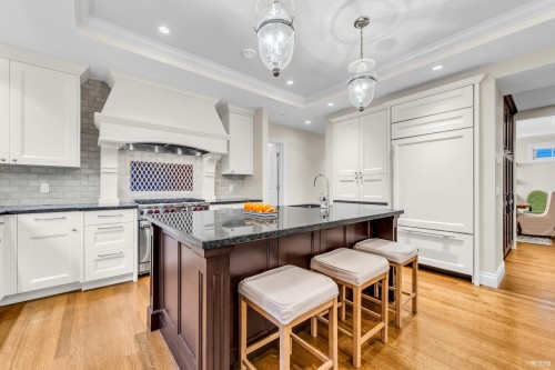 4358 Erwin Drive, West Vancouver, BC 