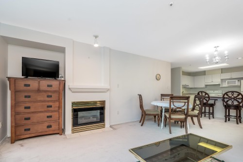 208-2968 Burlington Drive, Coquitlam, BC 