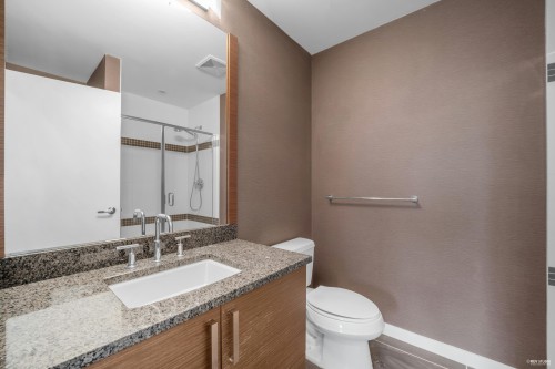 210-288 Hampton Street, New Westminster, BC 