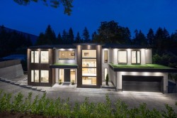 620 Kenwood Road  West Vancouver, BC V7S 1S8