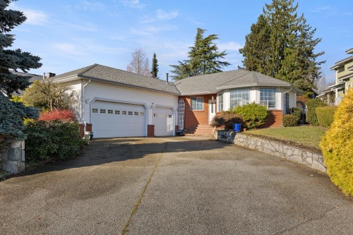 2235 Leclair Drive, Coquitlam, BC 