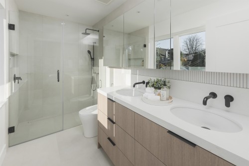 2-2130 2Nd Avenue E, Vancouver, BC 