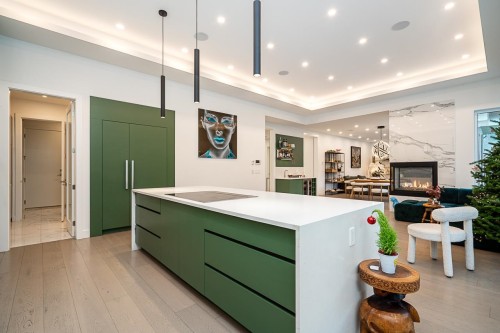 1026 Belmont Avenue, North Vancouver, BC 