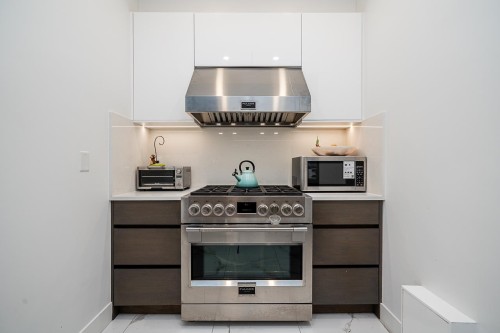 1026 Belmont Avenue, North Vancouver, BC 