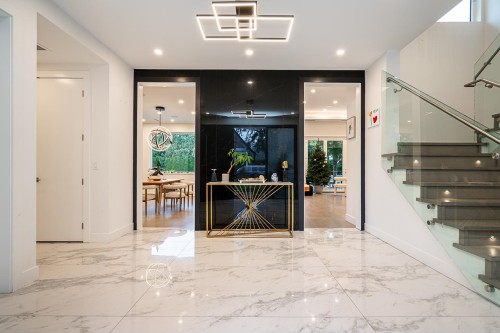 1026 Belmont Avenue, North Vancouver, BC 