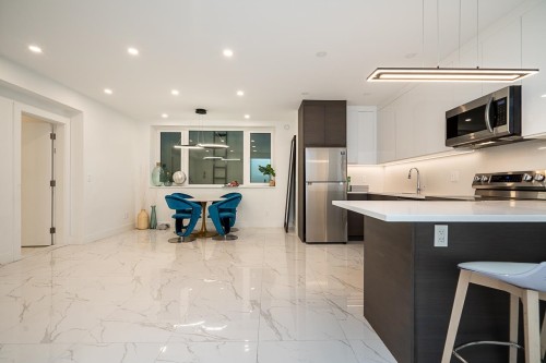 1026 Belmont Avenue, North Vancouver, BC 