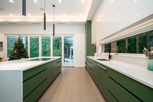 1026 Belmont Avenue, North Vancouver, BC 