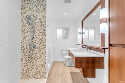 50 Glenmore Drive, West Vancouver, BC 