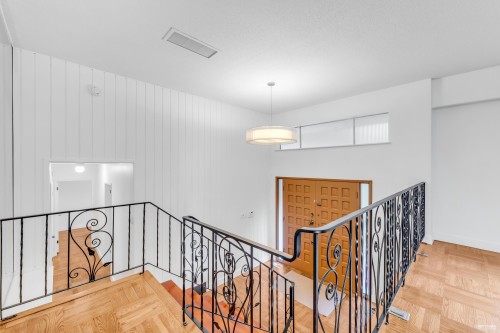 50 Glenmore Drive, West Vancouver, BC 