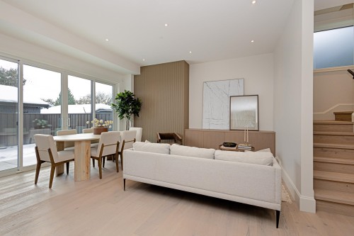 2382 5Th Avenue E, Vancouver, BC 