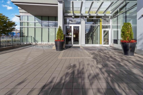 1206-6951 Elmbridge Way, Richmond, BC 