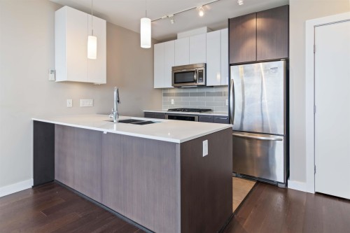 1206-6951 Elmbridge Way, Richmond, BC 