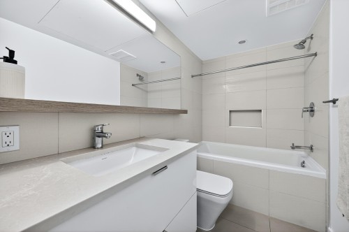 205-7928 Yukon Street, Vancouver, BC 