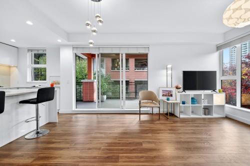 205-7928 Yukon Street, Vancouver, BC 