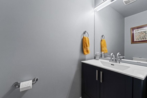 14-221 Ash Street, New Westminster, BC 