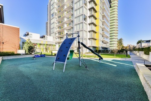 1605-6700 Dunblane Avenue, Burnaby, BC 