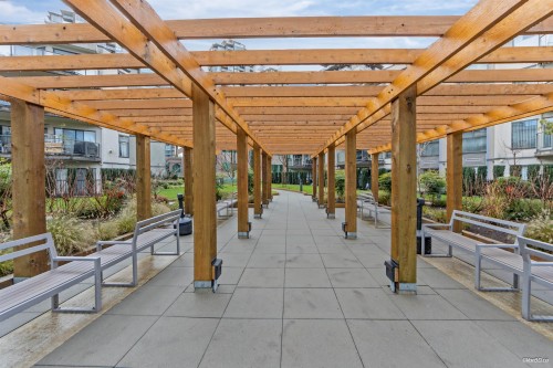 415-2978 Burlington Drive, Coquitlam, BC 