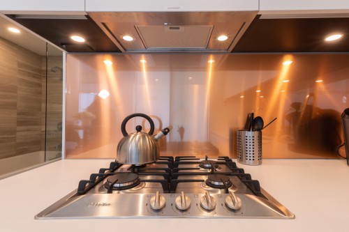 2010-1480 Howe Street, Vancouver, BC 