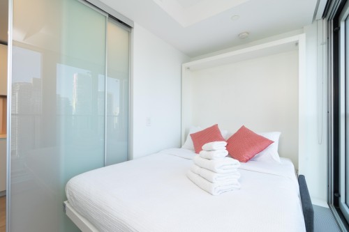 2010-1480 Howe Street, Vancouver, BC 