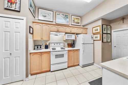 408-301 Maude Road, Port Moody, BC 