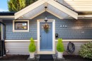 250 10Th Street E, North Vancouver, BC 